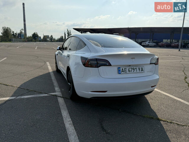 Білий Тесла Модель 3, об'ємом двигуна 0 л та пробігом 34 тис. км за 22500 $, фото 9 на Automoto.ua