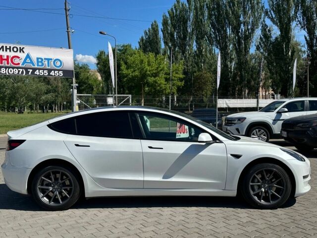Белый Тесла Модель 3, объемом двигателя 0 л и пробегом 36 тыс. км за 22600 $, фото 7 на Automoto.ua