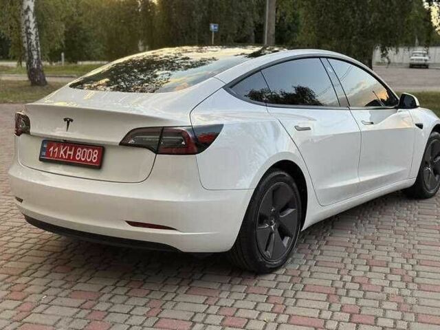Белый Тесла Модель 3, объемом двигателя 0 л и пробегом 75 тыс. км за 18000 $, фото 4 на Automoto.ua