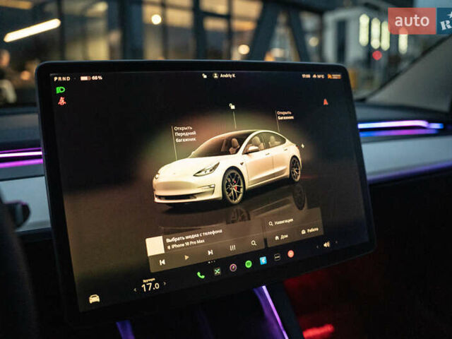 Белый Тесла Модель 3, объемом двигателя 0 л и пробегом 53 тыс. км за 27500 $, фото 23 на Automoto.ua