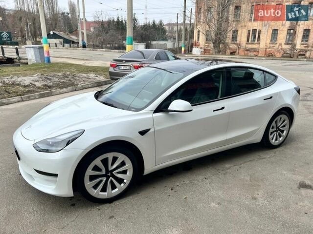 Белый Тесла Модель 3, объемом двигателя 0 л и пробегом 23 тыс. км за 21500 $, фото 12 на Automoto.ua