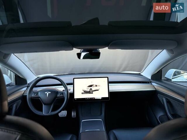 Білий Тесла Модель 3, об'ємом двигуна 0 л та пробігом 67 тис. км за 19999 $, фото 37 на Automoto.ua