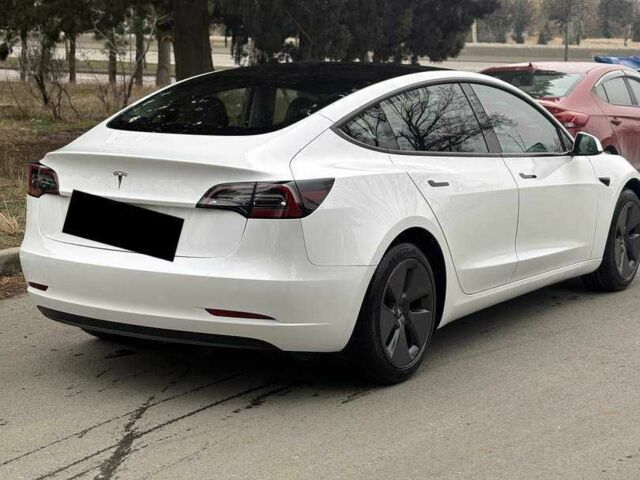 Белый Тесла Модель 3, объемом двигателя 0 л и пробегом 15 тыс. км за 17200 $, фото 2 на Automoto.ua