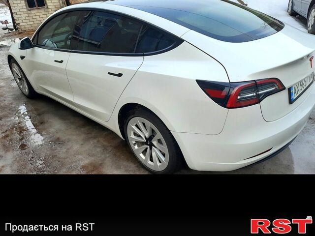 Білий Тесла Модель 3, об'ємом двигуна 0 л та пробігом 3100 тис. км за 21500 $, фото 4 на Automoto.ua