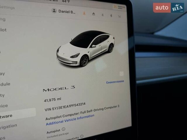 Білий Тесла Модель 3, об'ємом двигуна 0 л та пробігом 67 тис. км за 19999 $, фото 46 на Automoto.ua
