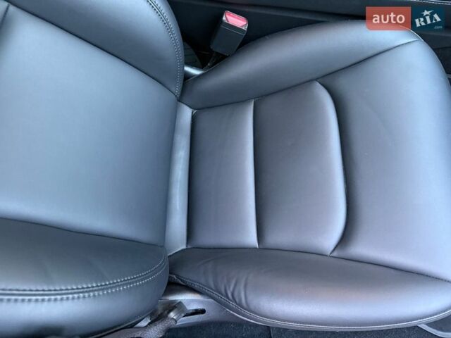 Белый Тесла Модель 3, объемом двигателя 0 л и пробегом 32 тыс. км за 19900 $, фото 18 на Automoto.ua