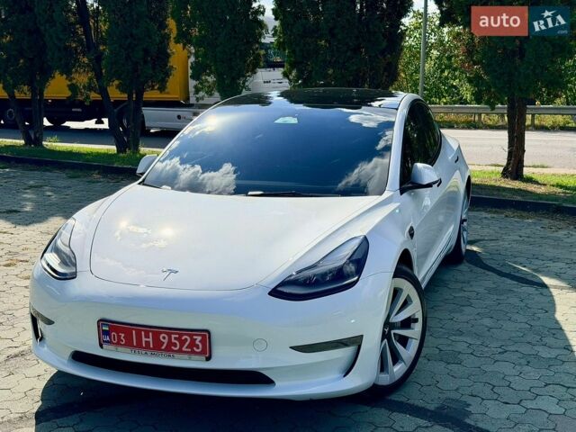 Білий Тесла Модель 3, об'ємом двигуна 0 л та пробігом 208 тис. км за 17800 $, фото 14 на Automoto.ua