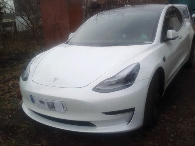 Белый Тесла Модель 3, объемом двигателя 0 л и пробегом 37 тыс. км за 21500 $, фото 1 на Automoto.ua