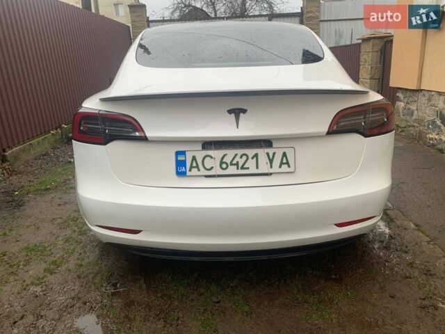 Білий Тесла Модель 3, об'ємом двигуна 0 л та пробігом 72 тис. км за 26000 $, фото 6 на Automoto.ua