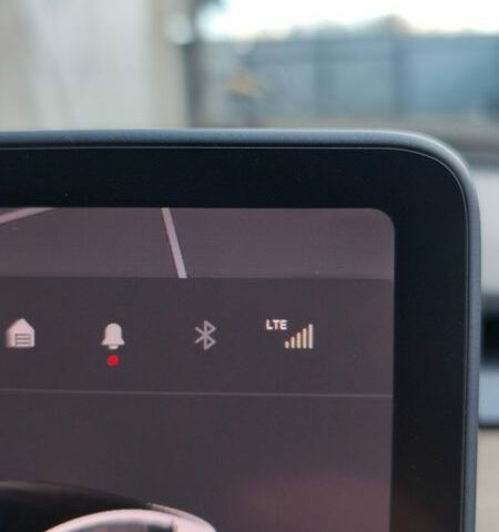 Белый Тесла Модель 3, объемом двигателя 0 л и пробегом 24 тыс. км за 21000 $, фото 20 на Automoto.ua