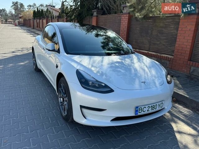 Білий Тесла Модель 3, об'ємом двигуна 0 л та пробігом 55 тис. км за 21000 $, фото 19 на Automoto.ua