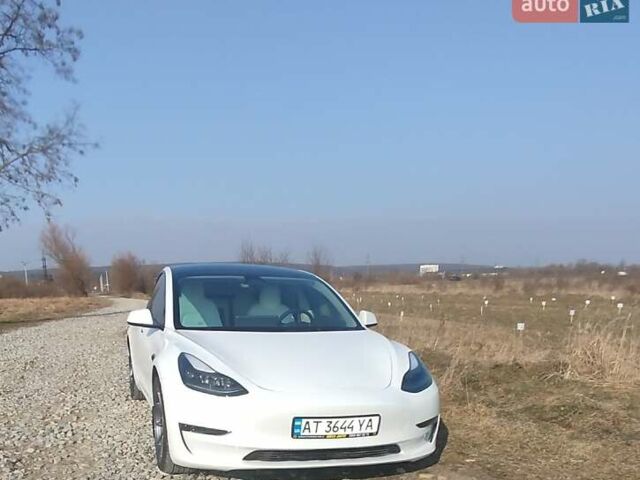 Белый Тесла Модель 3, объемом двигателя 0 л и пробегом 34 тыс. км за 18800 $, фото 17 на Automoto.ua