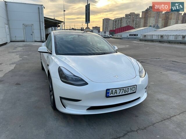 Білий Тесла Модель 3, об'ємом двигуна 0 л та пробігом 45 тис. км за 24899 $, фото 26 на Automoto.ua