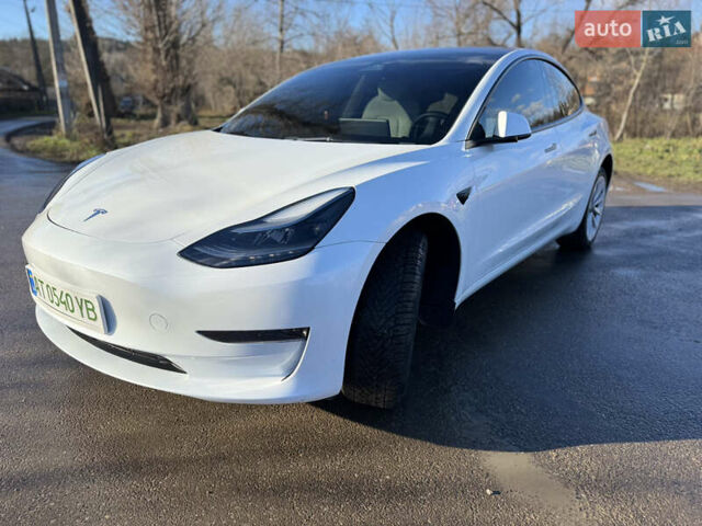 Белый Тесла Модель 3, объемом двигателя 0 л и пробегом 34 тыс. км за 24700 $, фото 25 на Automoto.ua