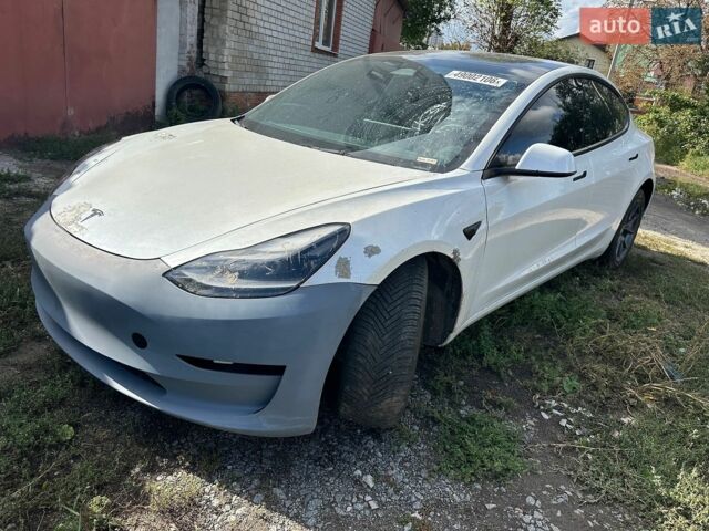 Білий Тесла Модель 3, об'ємом двигуна 0 л та пробігом 195 тис. км за 14999 $, фото 18 на Automoto.ua