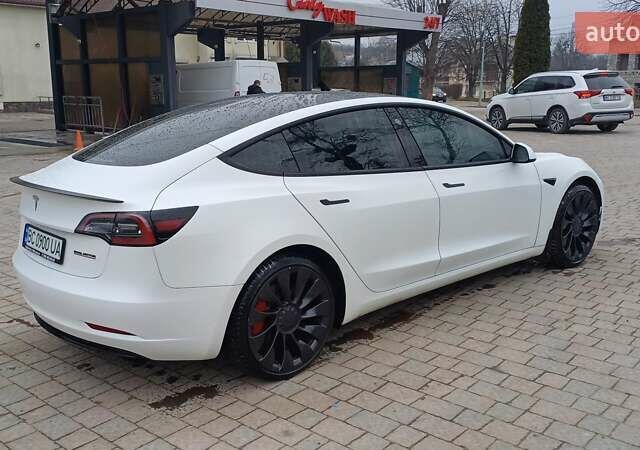 Белый Тесла Модель 3, объемом двигателя 0 л и пробегом 41 тыс. км за 26900 $, фото 23 на Automoto.ua