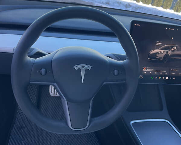 Білий Тесла Модель 3, об'ємом двигуна 0 л та пробігом 78 тис. км за 26200 $, фото 22 на Automoto.ua