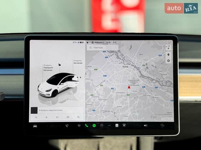 Белый Тесла Модель 3, объемом двигателя 0 л и пробегом 35 тыс. км за 27999 $, фото 23 на Automoto.ua