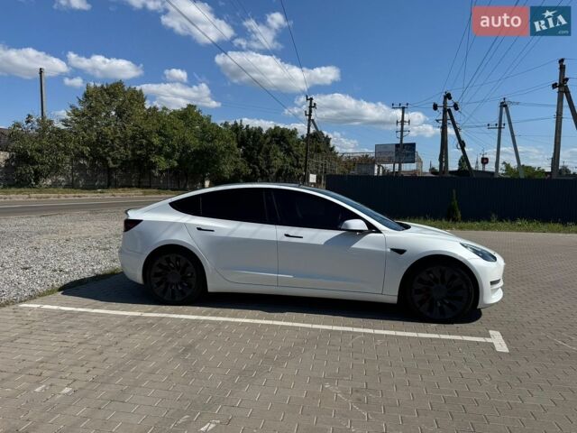 Білий Тесла Модель 3, об'ємом двигуна 0 л та пробігом 110 тис. км за 20900 $, фото 16 на Automoto.ua