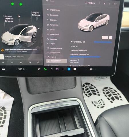 Білий Тесла Модель 3, об'ємом двигуна 0 л та пробігом 31 тис. км за 16800 $, фото 16 на Automoto.ua