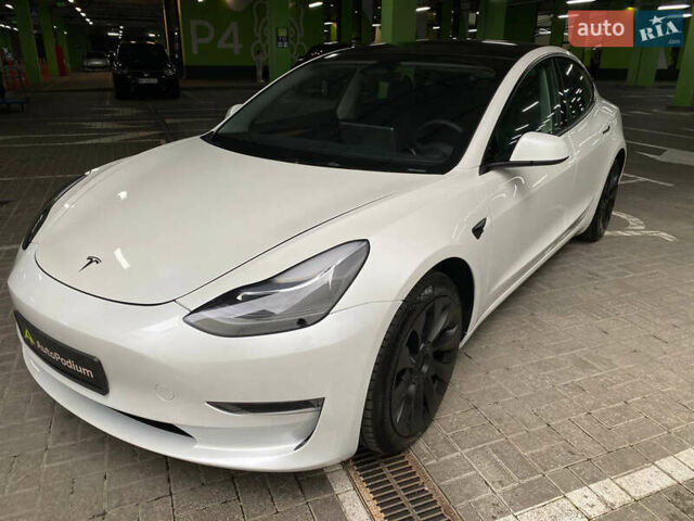 Белый Тесла Модель 3, объемом двигателя 0 л и пробегом 5 тыс. км за 23900 $, фото 69 на Automoto.ua