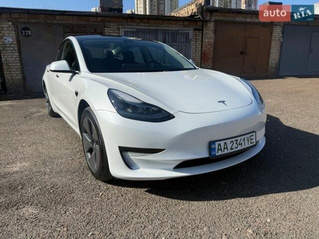 Білий Тесла Модель 3, об'ємом двигуна 0 л та пробігом 93 тис. км за 18900 $, фото 15 на Automoto.ua