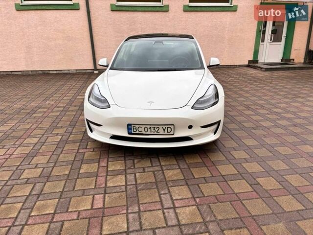 Білий Тесла Модель 3, об'ємом двигуна 0 л та пробігом 19 тис. км за 22500 $, фото 2 на Automoto.ua