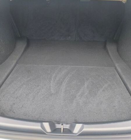 Білий Тесла Модель 3, об'ємом двигуна 0 л та пробігом 31 тис. км за 16800 $, фото 14 на Automoto.ua