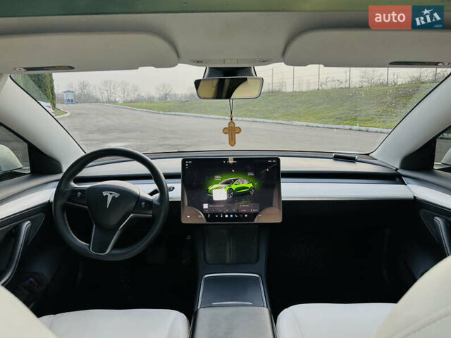 Білий Тесла Модель 3, об'ємом двигуна 0 л та пробігом 39 тис. км за 21990 $, фото 17 на Automoto.ua