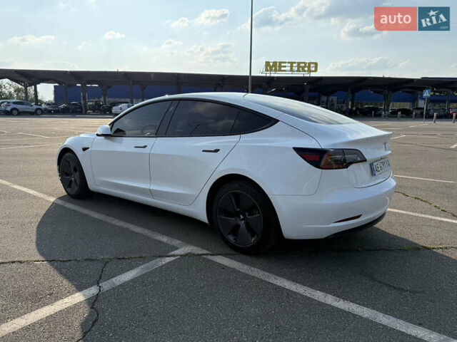 Белый Тесла Модель 3, объемом двигателя 0 л и пробегом 34 тыс. км за 25000 $, фото 8 на Automoto.ua