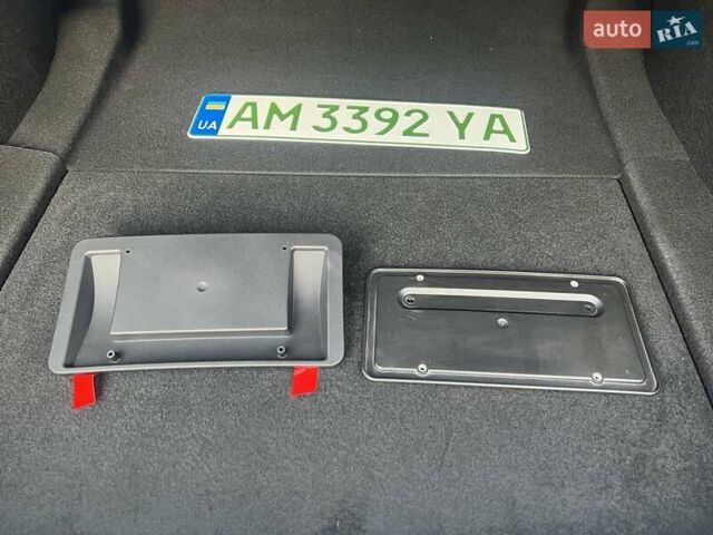Білий Тесла Модель 3, об'ємом двигуна 0 л та пробігом 5 тис. км за 36500 $, фото 1 на Automoto.ua
