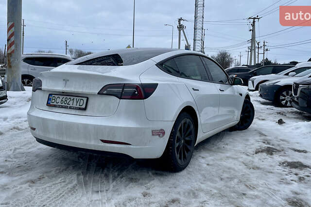Білий Тесла Модель 3, об'ємом двигуна 0 л та пробігом 76 тис. км за 18800 $, фото 15 на Automoto.ua