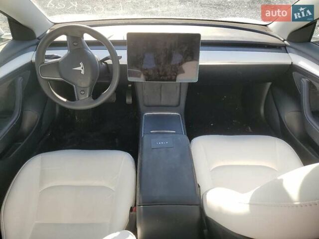 Білий Тесла Модель 3, об'ємом двигуна 0 л та пробігом 122 тис. км за 4600 $, фото 7 на Automoto.ua