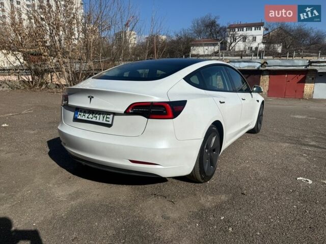 Белый Тесла Модель 3, объемом двигателя 0 л и пробегом 93 тыс. км за 18900 $, фото 23 на Automoto.ua