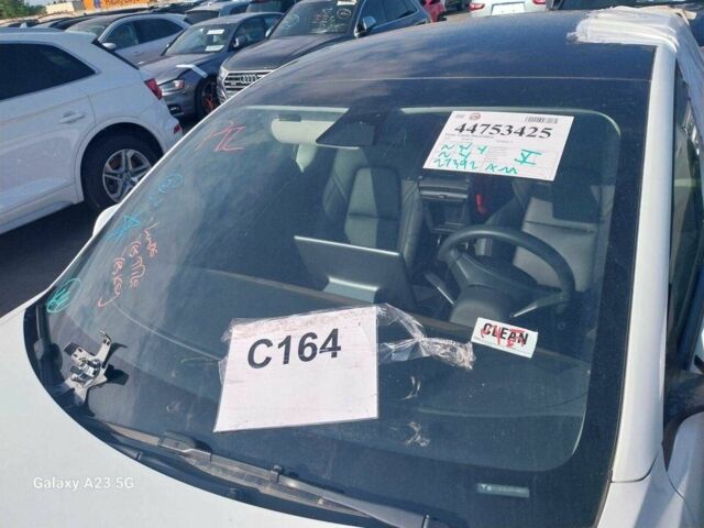 Белый Тесла Модель 3, объемом двигателя 0 л и пробегом 43 тыс. км за 516 $, фото 18 на Automoto.ua