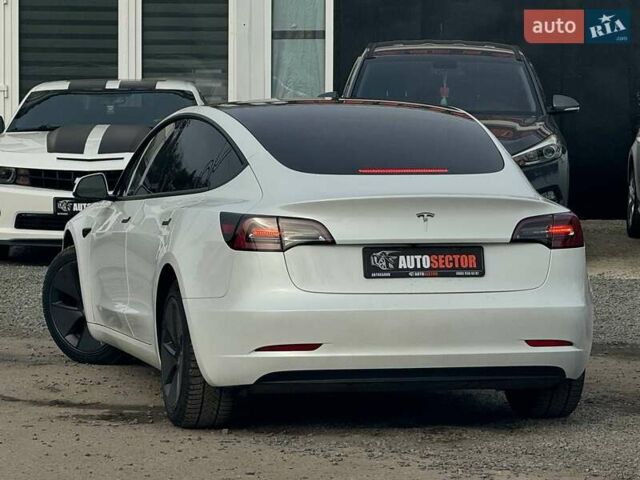 Белый Тесла Модель 3, объемом двигателя 0 л и пробегом 18 тыс. км за 21500 $, фото 9 на Automoto.ua