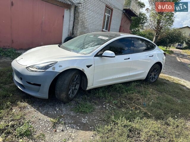Білий Тесла Модель 3, об'ємом двигуна 0 л та пробігом 195 тис. км за 14999 $, фото 19 на Automoto.ua