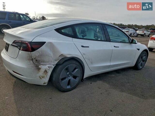 Білий Тесла Модель 3, об'ємом двигуна 0 л та пробігом 20 тис. км за 12900 $, фото 3 на Automoto.ua
