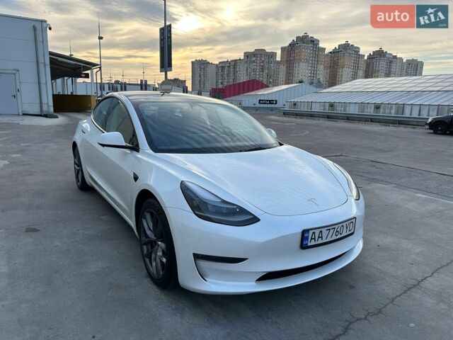 Білий Тесла Модель 3, об'ємом двигуна 0 л та пробігом 45 тис. км за 24899 $, фото 23 на Automoto.ua