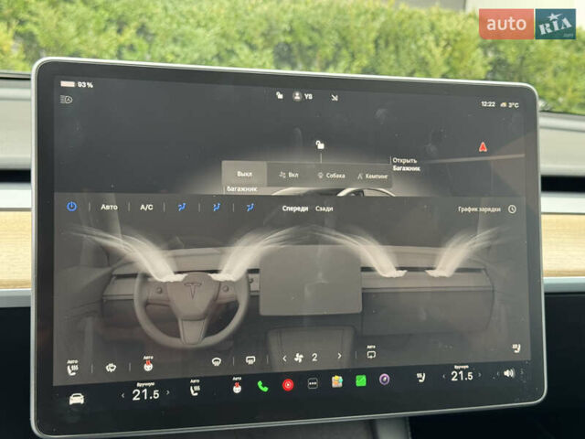 Белый Тесла Модель 3, объемом двигателя 0 л и пробегом 30 тыс. км за 22700 $, фото 35 на Automoto.ua