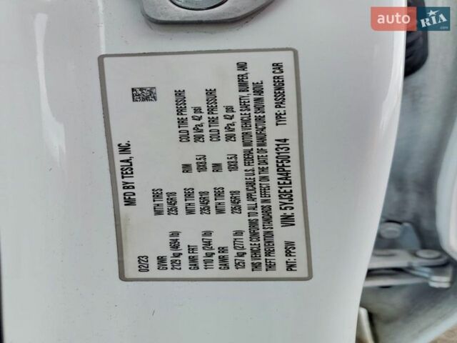 Білий Тесла Модель 3, об'ємом двигуна 0 л та пробігом 40 тис. км за 8000 $, фото 11 на Automoto.ua