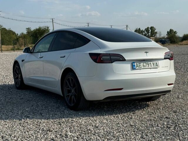 Білий Тесла Модель 3, об'ємом двигуна 0 л та пробігом 36 тис. км за 22500 $, фото 5 на Automoto.ua