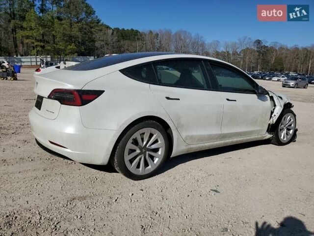 Белый Тесла Модель 3, объемом двигателя 0 л и пробегом 22 тыс. км за 8500 $, фото 2 на Automoto.ua