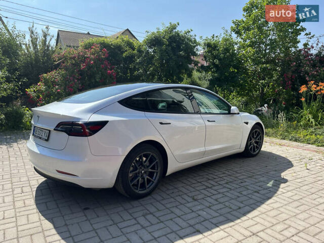 Белый Тесла Модель 3, объемом двигателя 0 л и пробегом 22 тыс. км за 20500 $, фото 1 на Automoto.ua