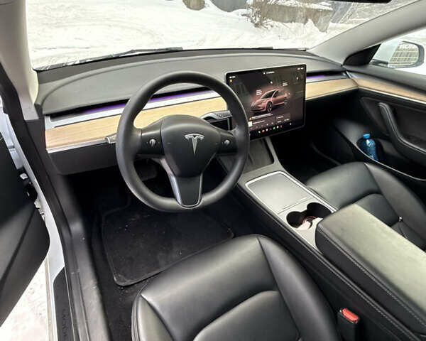 Білий Тесла Модель 3, об'ємом двигуна 0 л та пробігом 18 тис. км за 21500 $, фото 20 на Automoto.ua