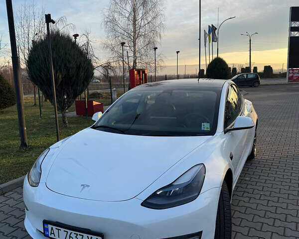 Белый Тесла Модель 3, объемом двигателя 0 л и пробегом 86 тыс. км за 19000 $, фото 3 на Automoto.ua