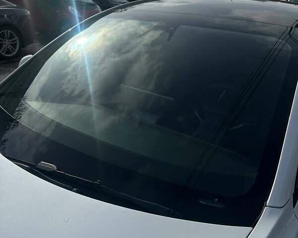 Білий Тесла Модель 3, об'ємом двигуна 0 л та пробігом 102 тис. км за 25500 $, фото 10 на Automoto.ua