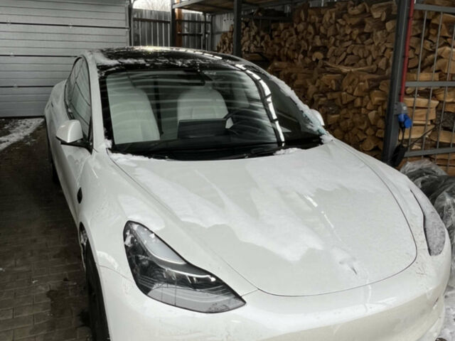 Білий Тесла Модель 3, об'ємом двигуна 0 л та пробігом 47 тис. км за 18500 $, фото 20 на Automoto.ua