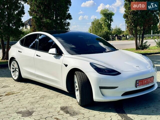 Білий Тесла Модель 3, об'ємом двигуна 0 л та пробігом 208 тис. км за 17800 $, фото 11 на Automoto.ua