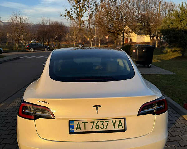 Белый Тесла Модель 3, объемом двигателя 0 л и пробегом 86 тыс. км за 19000 $, фото 6 на Automoto.ua